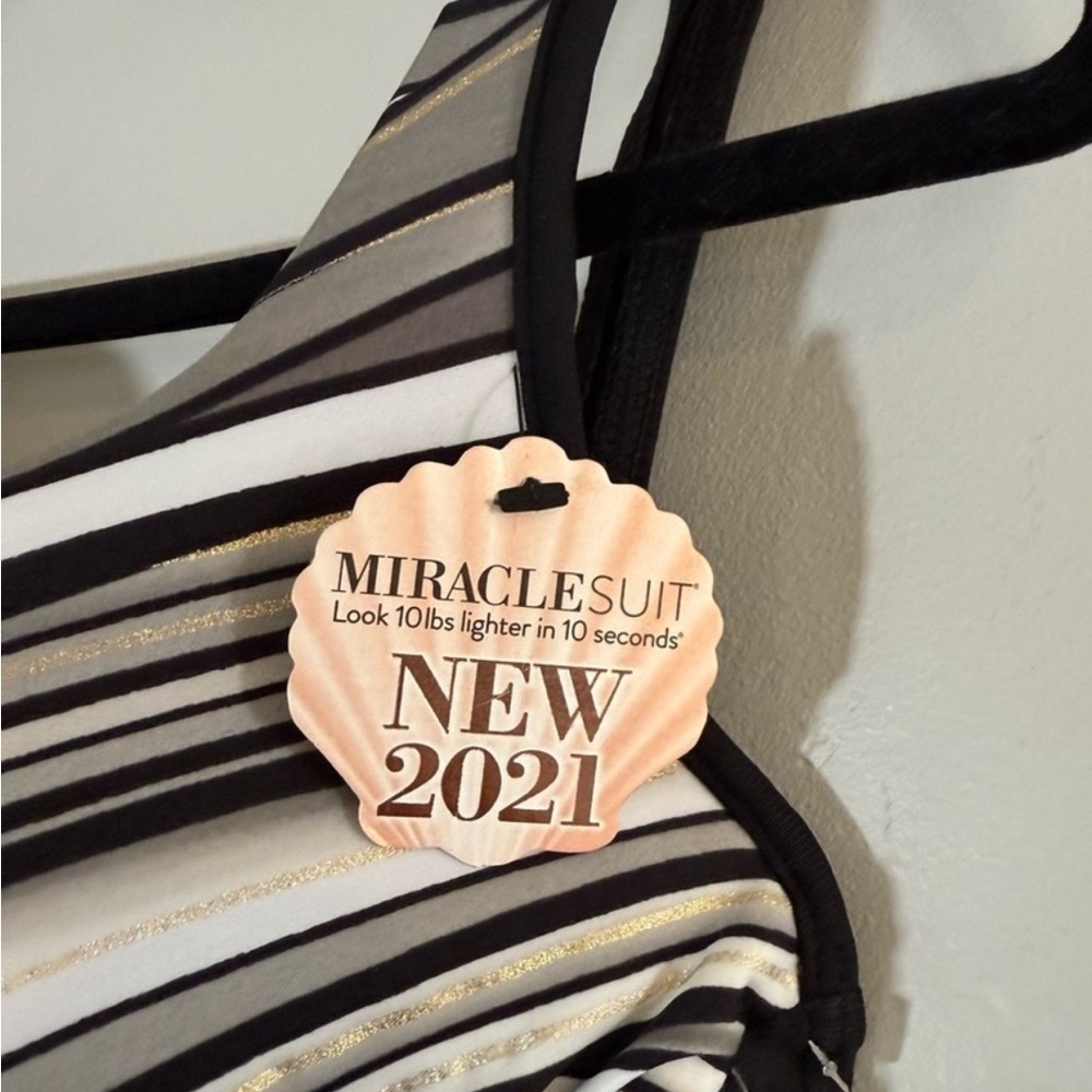 Miraclesuit
Shimmer Sands Its A Wrap One-Piece Swimsuit - Picture 11 of 13